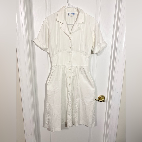 White Swan Dresses & Skirts - Vintage 70s Nurse Uniform Dress White Swan Button Up, Pockets, Costume, Sz 10